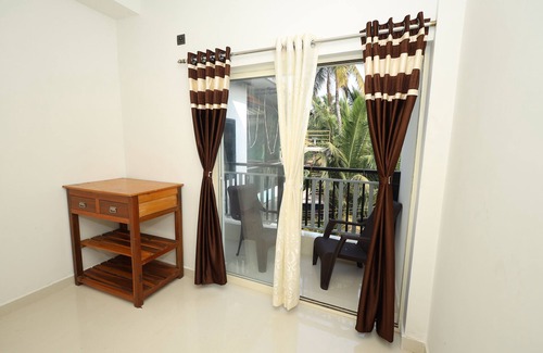 Arambol House | House of Brothers