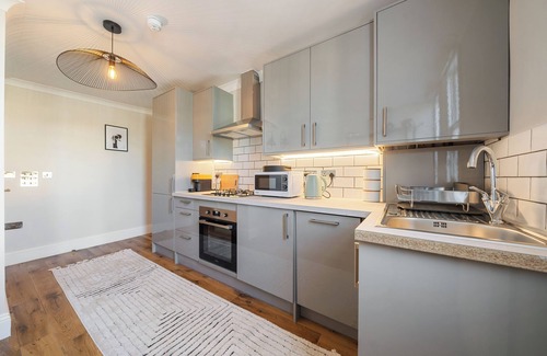 Notting Hill Apartment | House of Cambridge Gardens Flat E in Notting hill