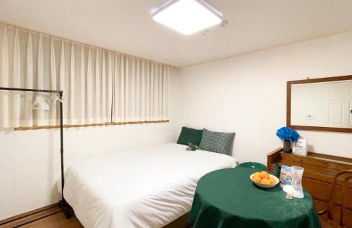 Gwangjin Apartment | House of Camelia 4min fr subway stn, Children's Grand Park, Go-to Spot