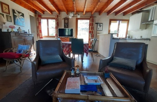 La Llagonne House | House of character, tastefully RENOVATED, QUIET, in the heart of the PYRENEES CATALAN
