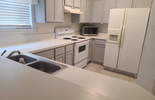 Duncanville House | House of Comfort, A centrally located 4 bedroom home.