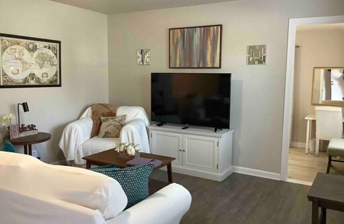 Benton Tract House | House of Favor
