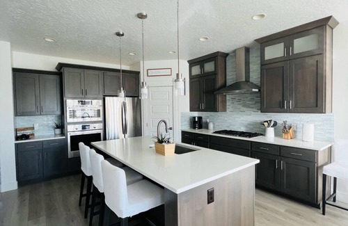 Meridian House | House of Friends; Meridian, ID
