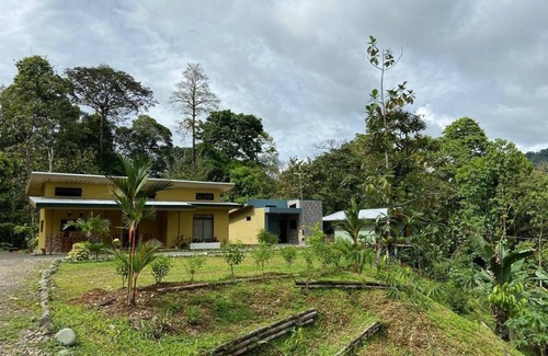 Naranjito House | House of Guapinol Villanueva