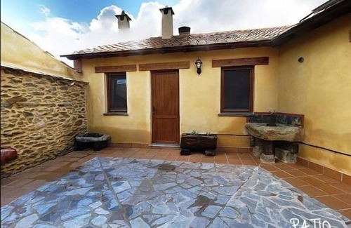 Peque Cottage | House of La Parrada for 6 people