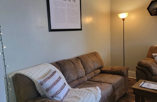 Lebanon House | House of Lights