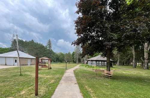 Custer Bed & Breakfast | HOUSE OF PRAYER , PEACE AND RETREAT