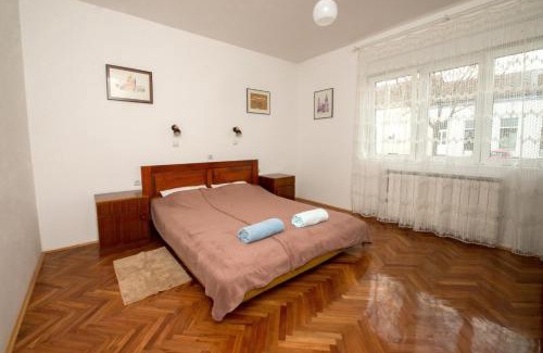 Bjelovar Apartment | House of Tea