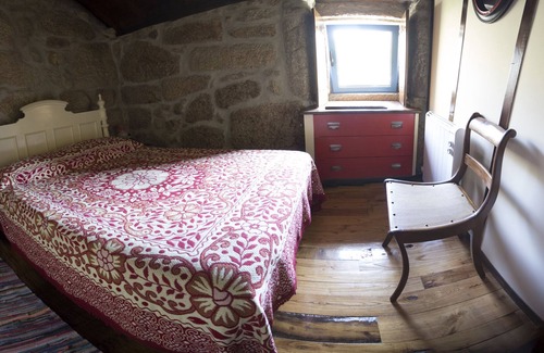 Mondim de Basto House | House of the Grade (Bobal, Natural Park of Alvão)
