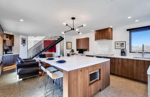 Joshua Tree Highlands House | House of the Moon