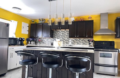 Algoma District House | House of Tranquility nNo cleaning fees nTiny home & pet friendly, NON Smoking.