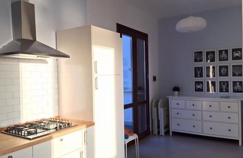 Macari Apartment | House on 3 floors, sea view, terrace, for 8-9 guests