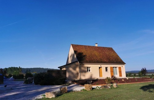 Castels et Bezenac House | House on a quiet one-hectare property with above-ground swimming pool