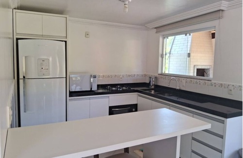 Armacao House | House on Armação Beach, South of Florianópolis Island