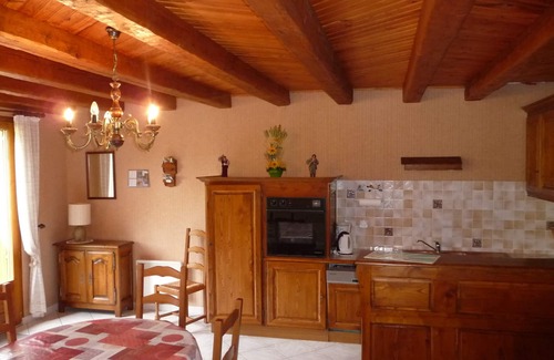Sainte-Enimie House | House on the banks of the Tarn in Ste-Enimie in the Gorges du Tarn
