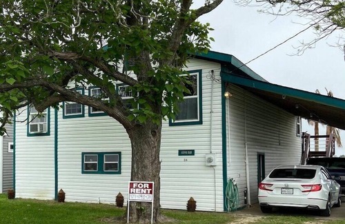 Elmaton House | House on intercoastal with lighted fishing pier