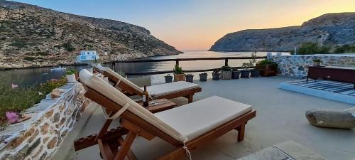 Herronisos House | House on Sea Sifnos