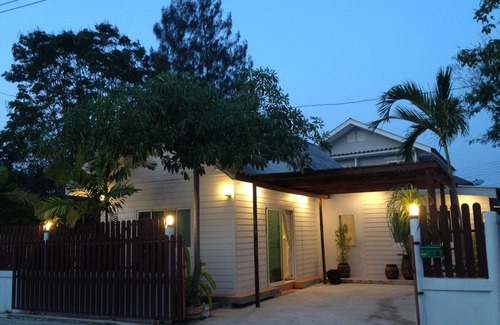Hat Chao Samran House | House on Haad Chao Samran (Pak-Bon)
