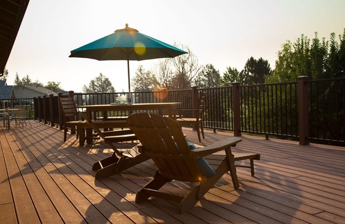 Fall River Mills House | House On The 16th Fairway For Golfers, Anglers, And Hunters