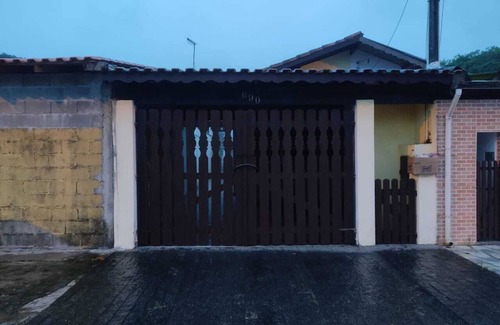 Loty House | House on the beach in Itanhaém - 600 m from the beach