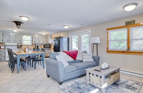 Belspring Cabin | House on the New River, 3BR, 20 minutes from VT