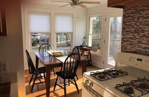 Red Bank House | House on the River-2 bedroom- 2 bath-Small pet friendly
