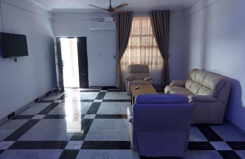 Sunyani House | House One Hotel