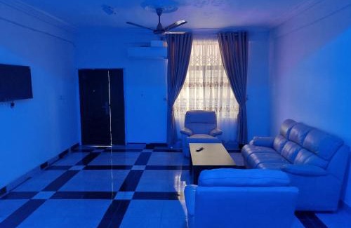 Sunyani House | House One Hotel