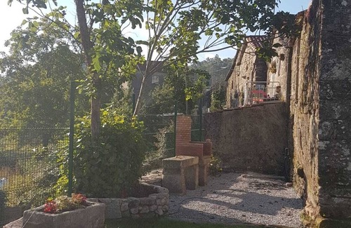 Cerdedo House | HOUSE OR POMAR VELLO