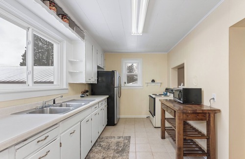 Ironwood House | House perfectly located for your next trip to to the U.P. Michigain