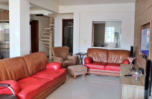 Itapema House | House Pool Billiard Table 04 Bedrooms with air 04 Parking spaces