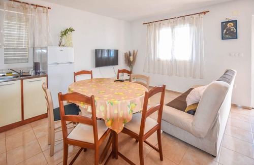 Dobropoljana House | House Quercus (79461-K1) - Dobropoljana