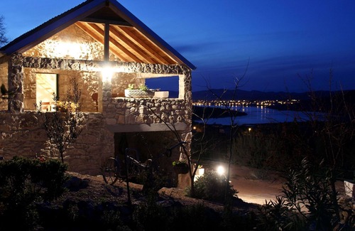 Tisno House | House Radojka (26812-K1) - Tisno - island Murter
