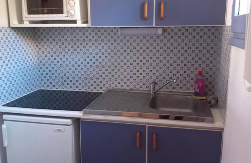 Maussane Condo | House rental in a residence with swimming pool in the heart of the Alpilles