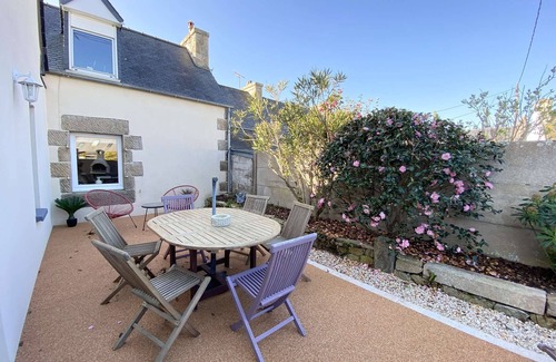 Pleumeur-Bodou House | House renovated with closed garden at 500m sea in ILE GRANDE