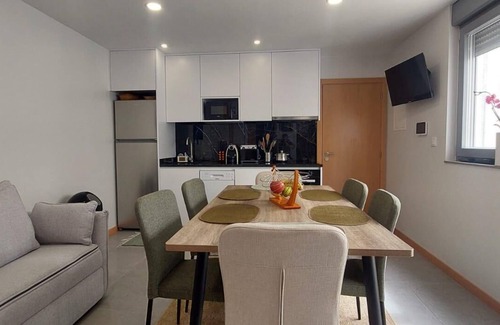 Monserrate House | House River Sea