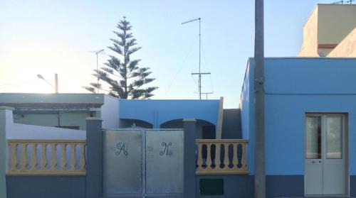 Lendinuso House | HOUSE ROMINA