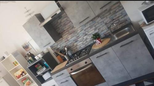 Lendinuso House | HOUSE ROMINA