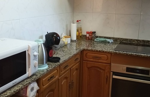 Lleida Cottage | House Rural Tourism very close to Lleida, Swimming pool all year round. Barbecue.