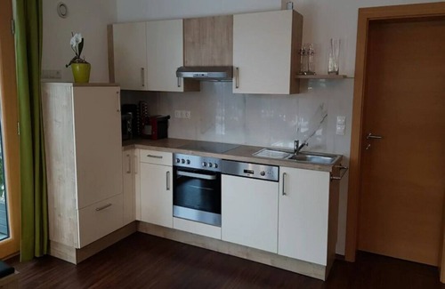 Emberg Apartment | House Sabrina -Garconniere! Only 300m from the Hochzillertal/Kaltenbach valley run!