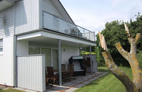 Falshoft House | House Saga - Huus Asgard