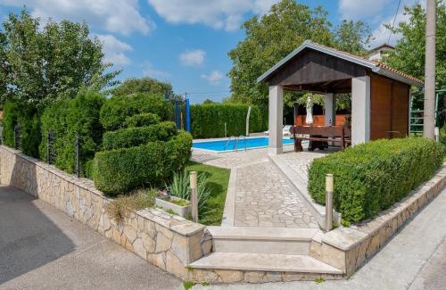 Lindar Villa | House Semy with private pool