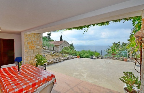 Gdinj House | House Slavka (30542-K1) - Gdinj - island Hvar