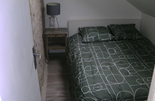 Joue En Charnie House | House sleeps 6 to 7 with SPA