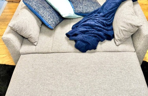 Sittingbourne House | House - Sleeps 9 - Garden - Pet friendly - Parking