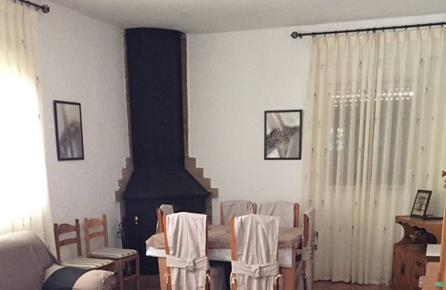 Godelleta Ski Chalet | HOUSE -SPAIN CHALET PITORESQUE ANY COMFORT