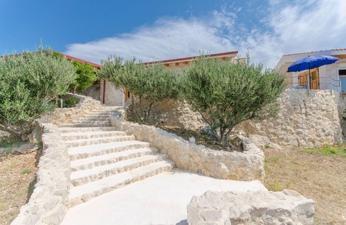 Miskovici House | House Srećko (31541-K1) - Miskovici