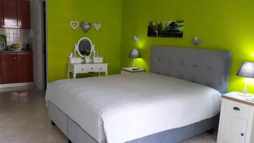 Sarti Apartment | House Stella Tasos