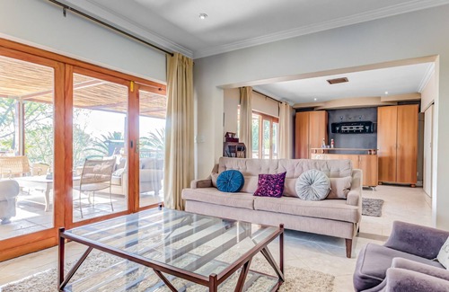 Northcliff House | House Sunbeam GuestHouse