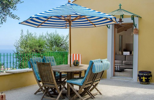 Beaulieu-sur-Mer House | House, superb sea view between Nice and Monaco